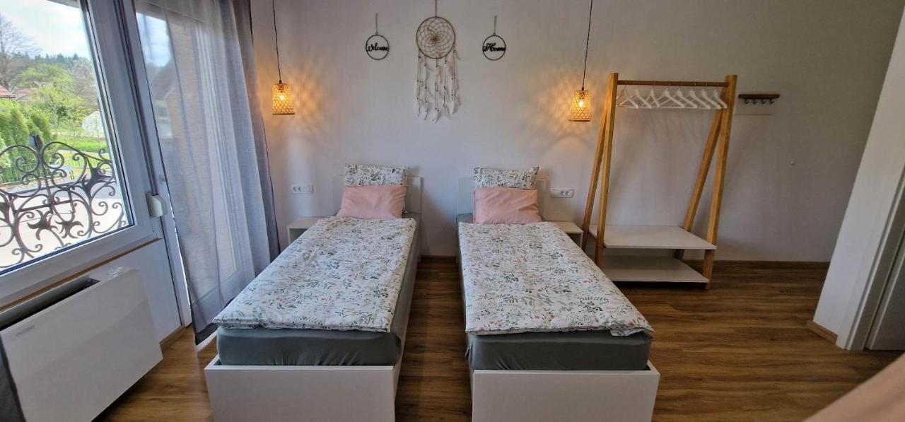Hotel Samarin Crnomelj Ngoại thất bức ảnh