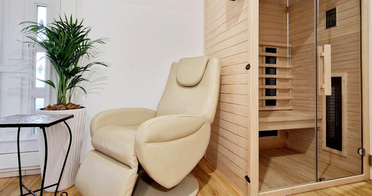Hotel Samarin Crnomelj Ngoại thất bức ảnh